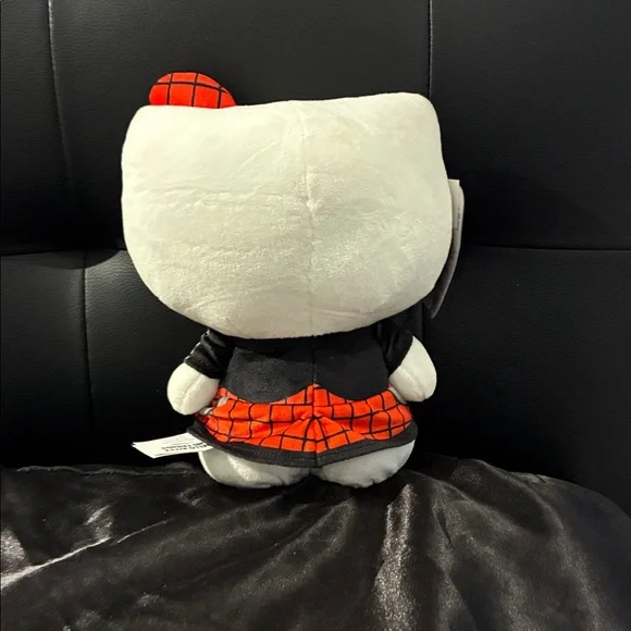 Hello kitty plush (emo) - Picture 3 of 4